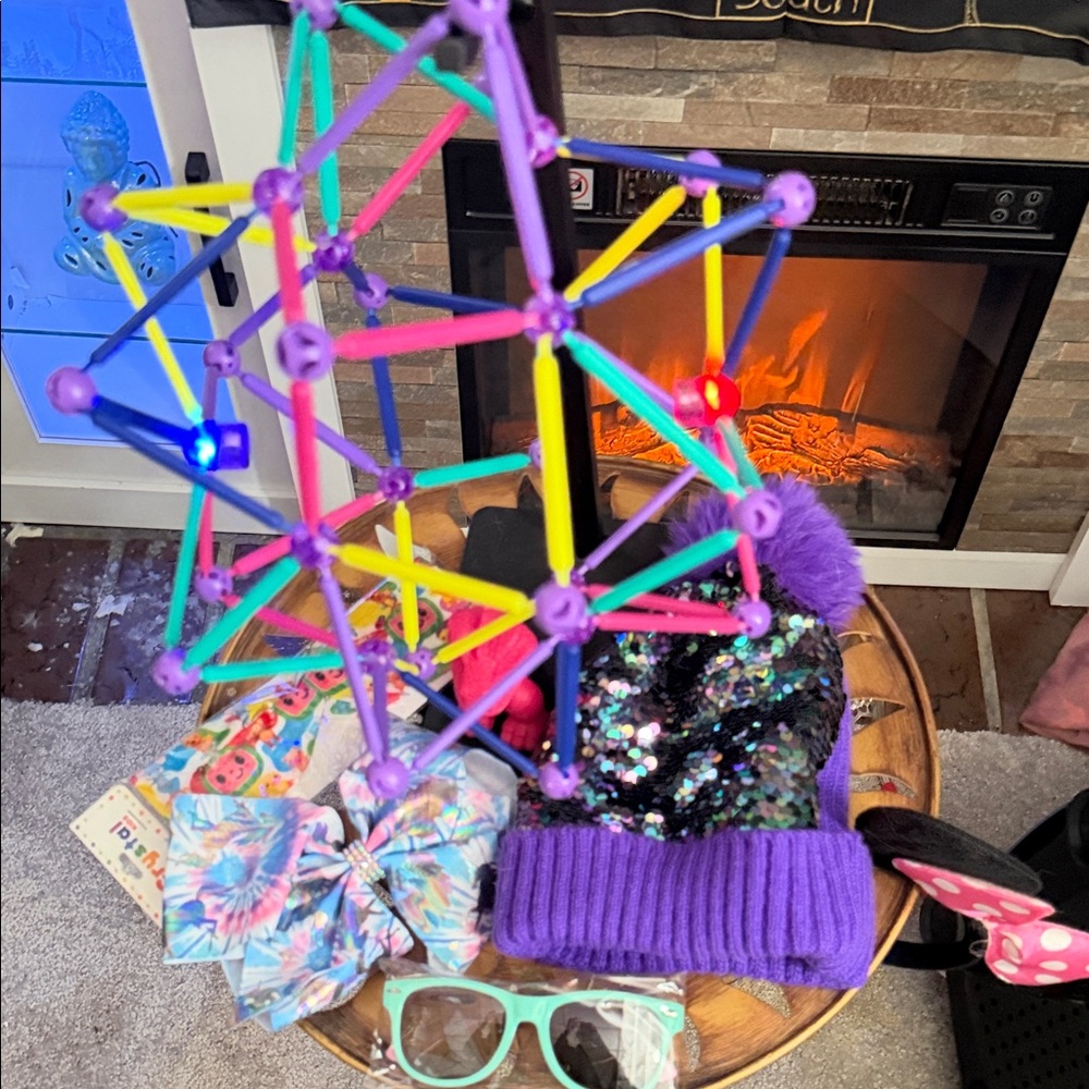 Girls Colorful Geometric Toy and Accessories Set